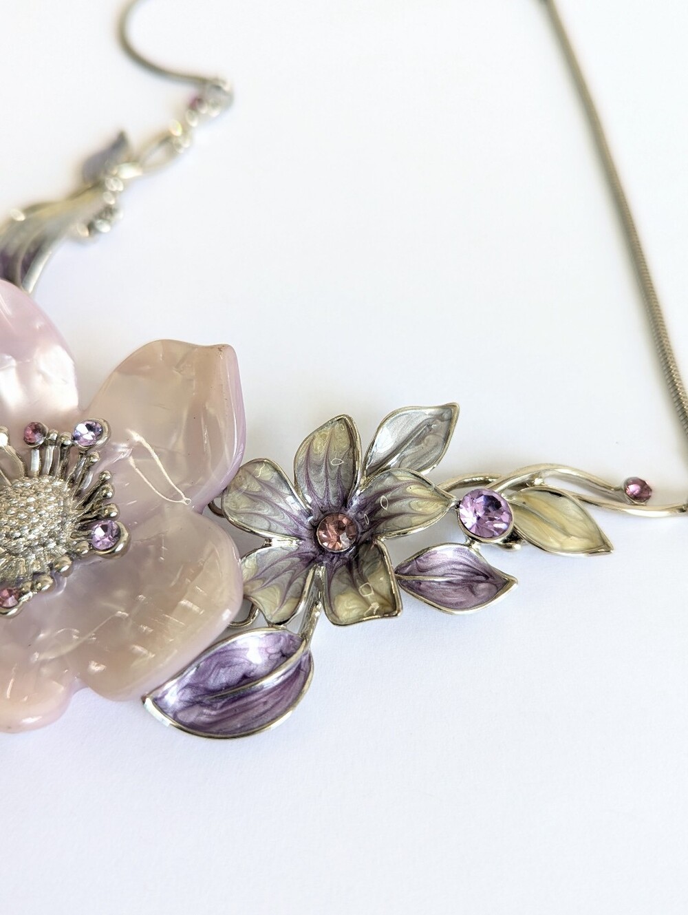 Pink Acrylic Flower Statement Necklace Enamel Floral Rhinestone Silver Tone Bib - Picture 4 of 7